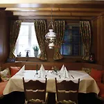 Schaeferhof 3* 施内沃丁根